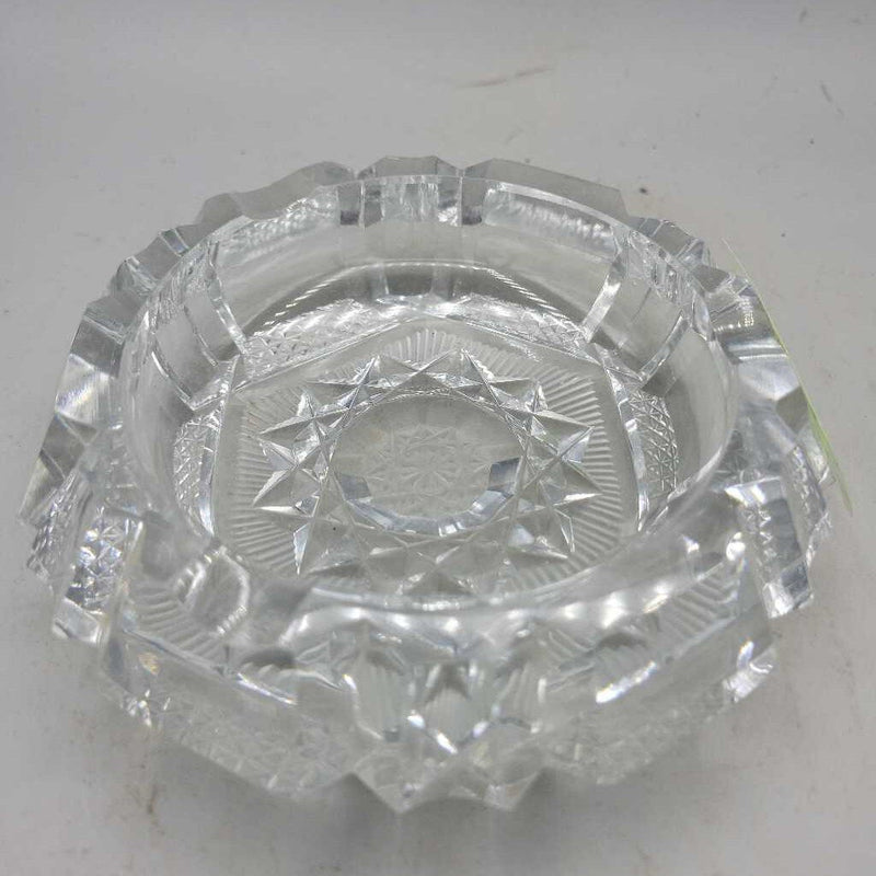 Crystal Pinwheel Ashtray (LIND) C284