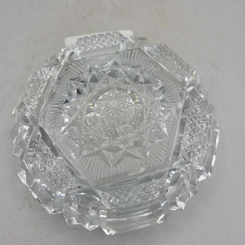 Crystal Pinwheel Ashtray (LIND) C284