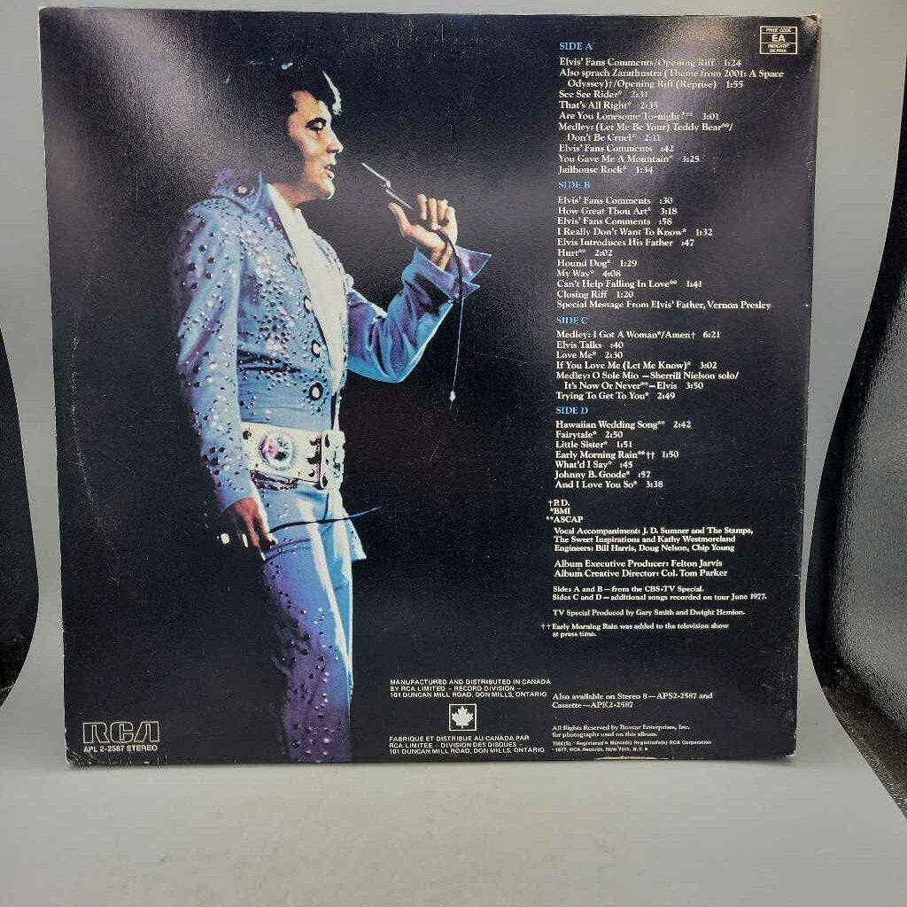 Elvis in Concert 2 LP Mint Condition (JAS)