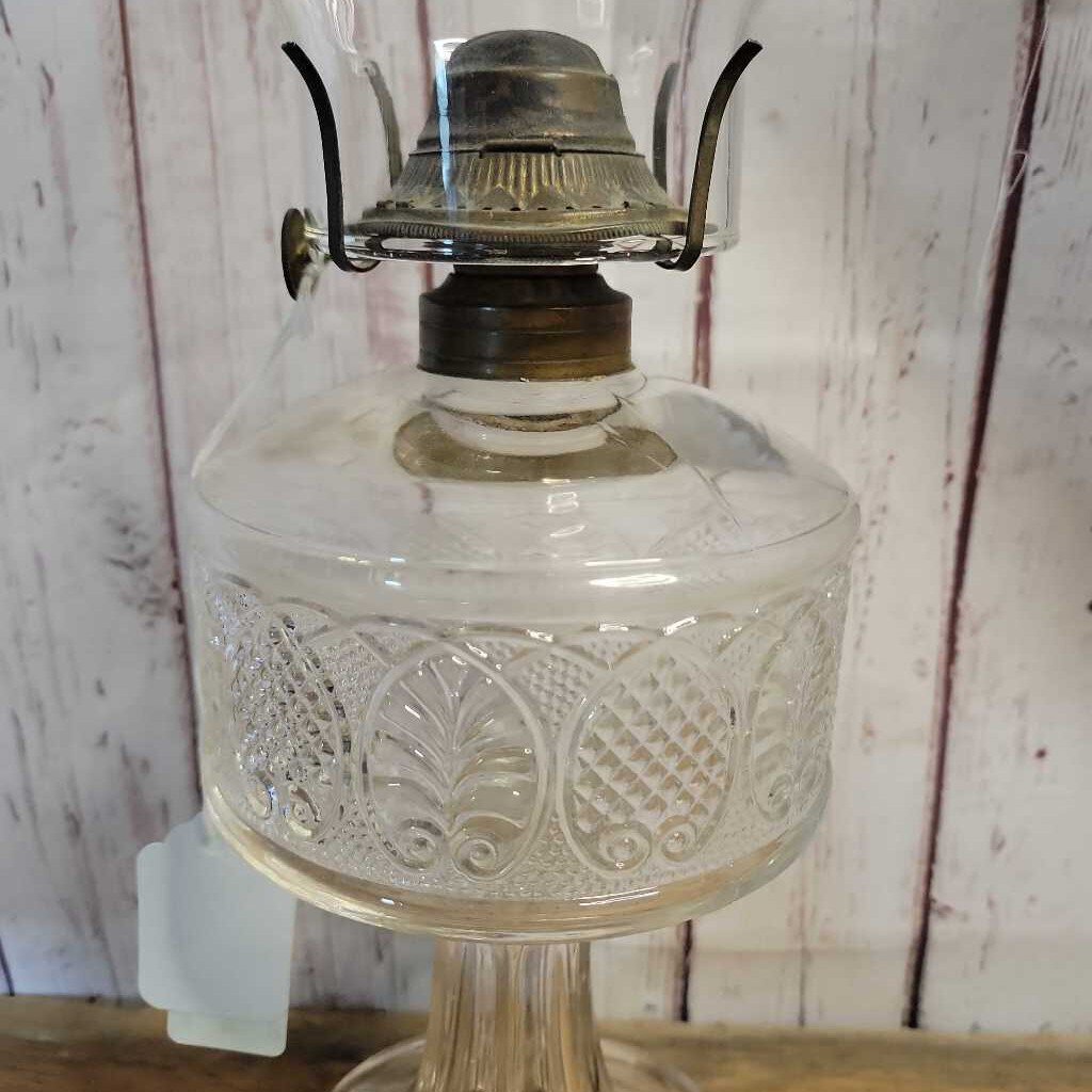 Antique Pressed Glass Oil Lamp (SC) 1207