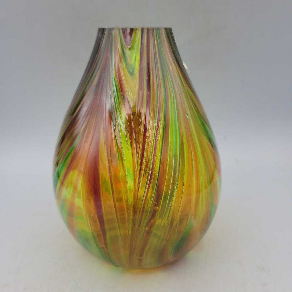 Art Glass Swirl Vase Canadian (DMG) 8882