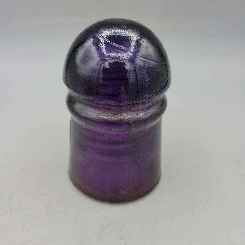 Pony Purple insulator. (JEF)