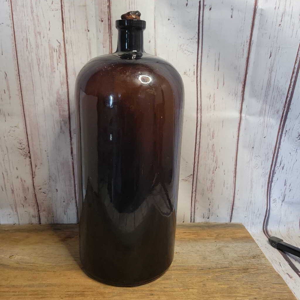 CHR Hanson laboratory, Little Falls, New York bottle (RR)