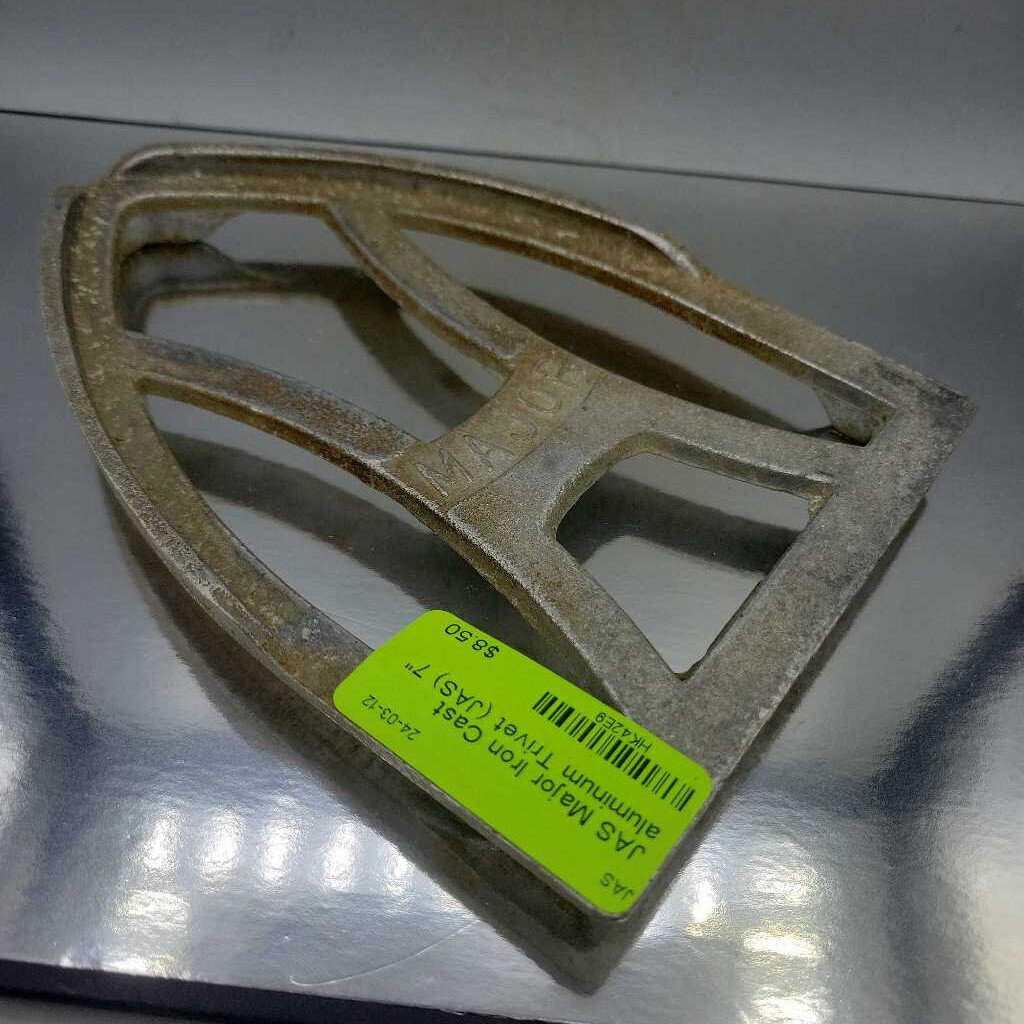 Major Iron Cast aluminum Trivet (JAS)