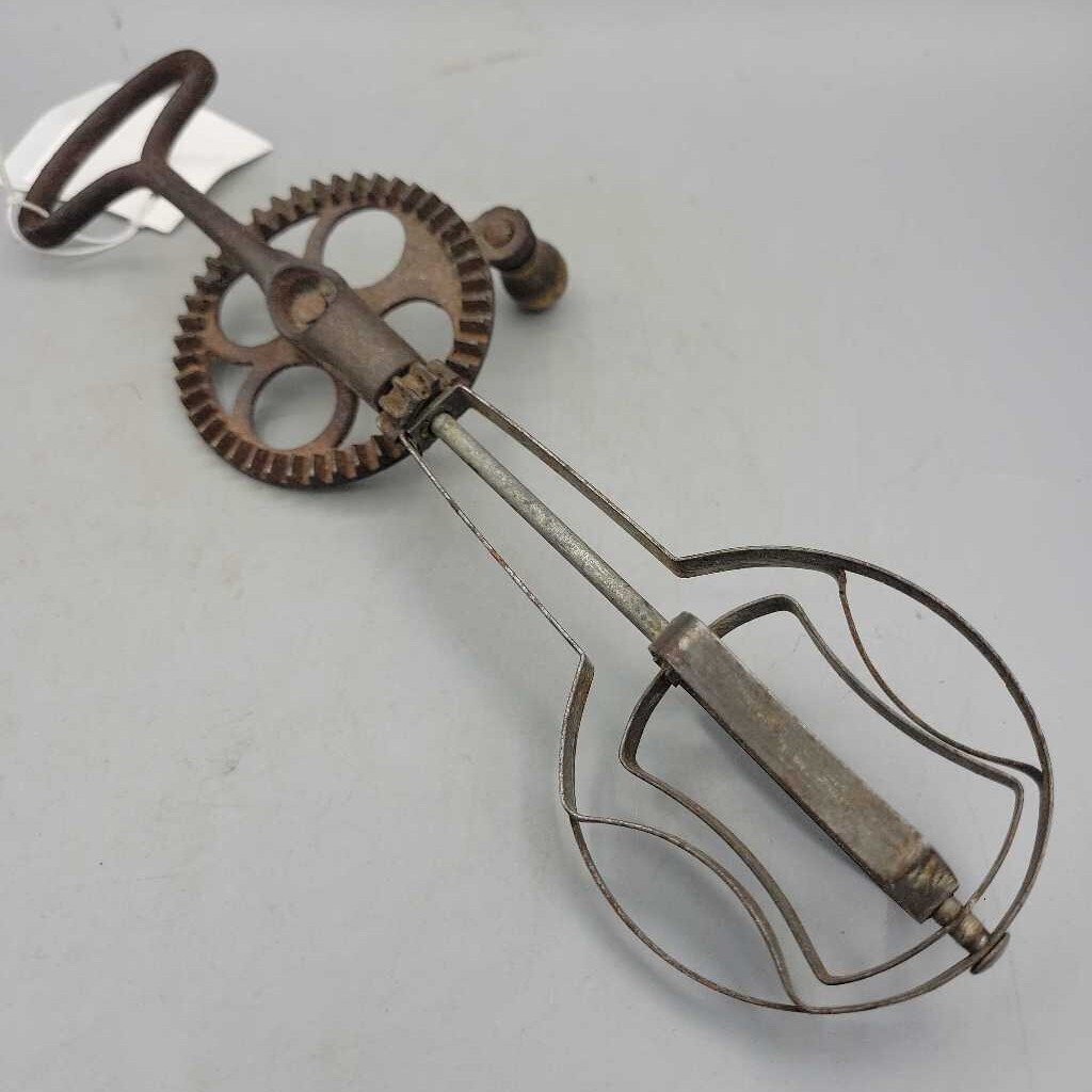 Antique Metal Beater mixer (CAT) b178