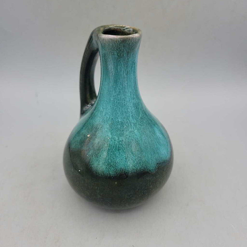 Blue Mountain Pottery pitcher Espanola (JAS)