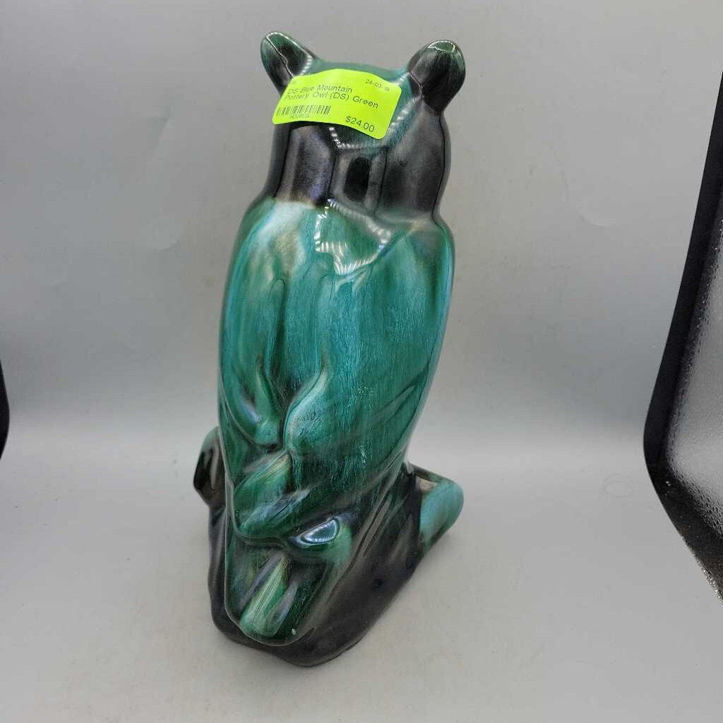 Blue Mountain Pottery Owl (DS) 3027